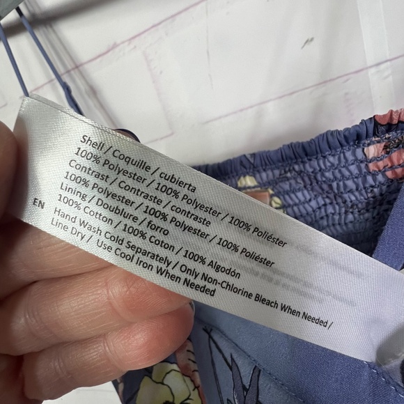 |•BOG COLLECTIVE•| Pretty Lilac Floral Jumpsuit Size Medium - Picture 7 of 10